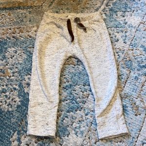 Zara sweatpants size 2/3